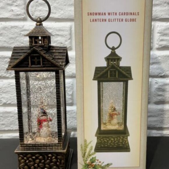 Cracker Barrel Snowman w/ Cardinals GLITTER GLOBE Christmas Light Holiday
